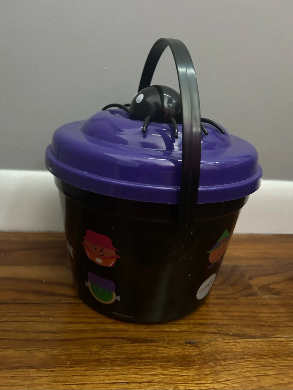 Dunkin’ Donuts Halloween Spider Trick-Or-Treat Bucket Collectible